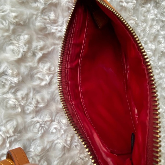Dooney & Bourke Canvas Leather Red Wristlet - Picture 5 of 9